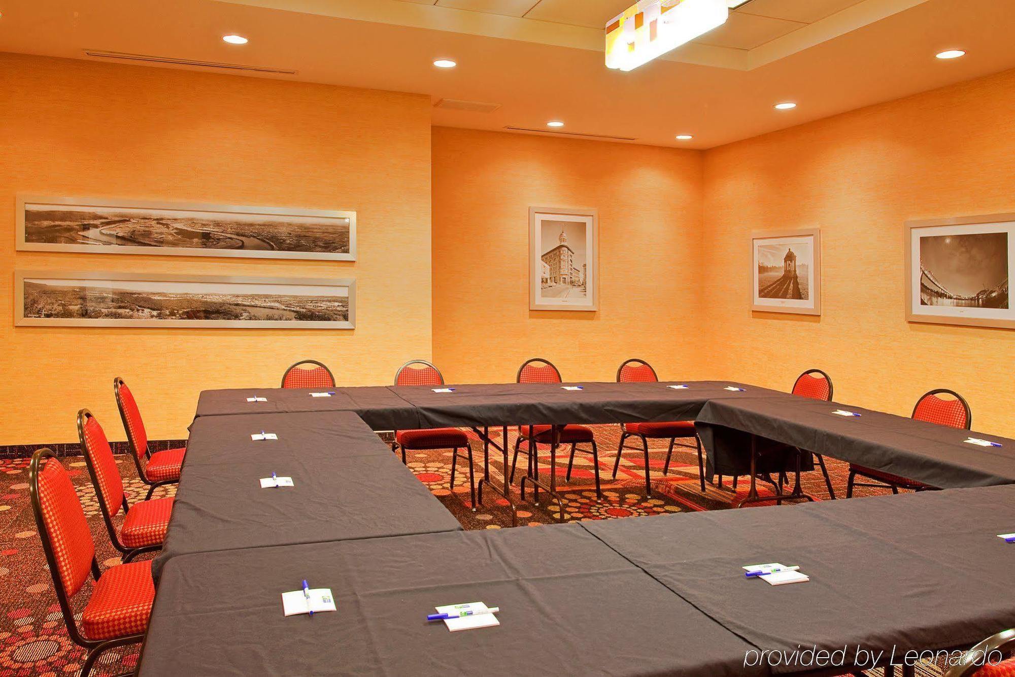 Holiday Inn Express Hotel & Suites Chattanooga Downtown By Ihg Удобства фото